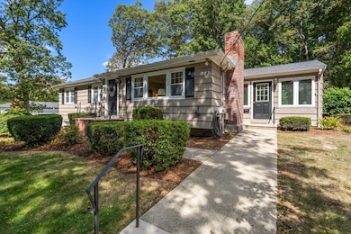 61 Alton St, Walpole, MA 02081 - photo 2