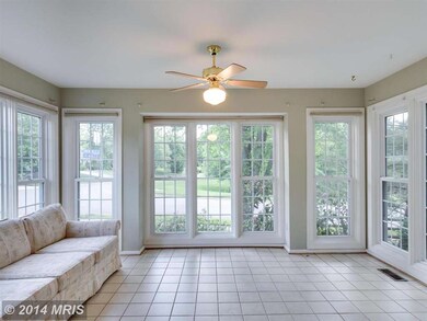 15431 Snowhill Ln, Centreville, VA 20120 - photo 4