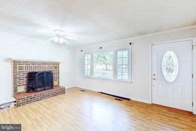 21562 Morris Dr, Lexington Park, MD 20653 - photo 6