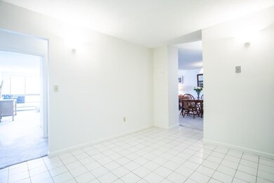 Horizon East unit 707, Watertown, MA 02472 - photo 3