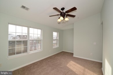 10704 Morning Glory Way, Bowie, MD 20720 - photo 4