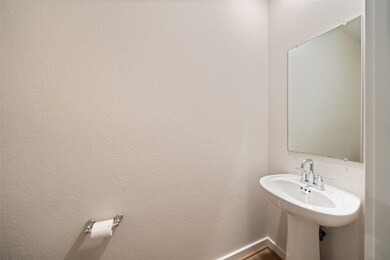 4237 Red Cedar Ring Ln, Pinehurst, TX 77362 - photo 6