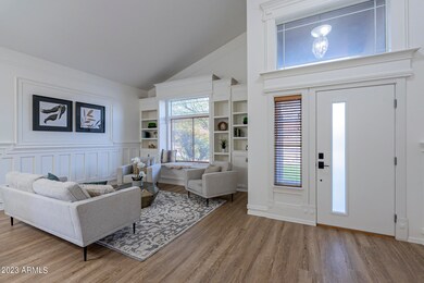 Entry/Living
