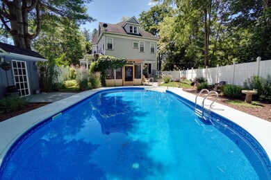 7 8.5_ deep inground pool