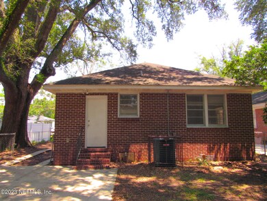 914 Ingleside Udated 914 Ingleside -10