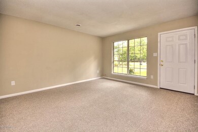 1345 E Boiling Spring Rd-large-003-23-2-