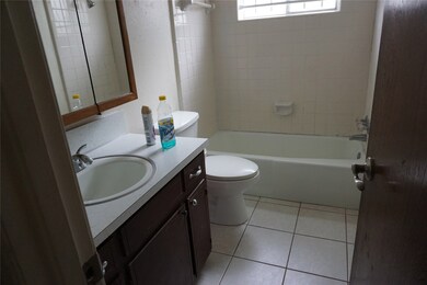 3362 Creek Grove Dr, Houston, TX 77066 - photo 7