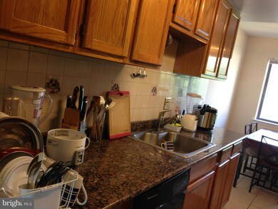 5772 Village Green Dr unit 10, Alexandria, VA 22309 - photo 7