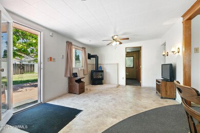 Morris_250530_3ave_Selah_12