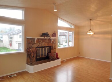 8050 Pinebrook