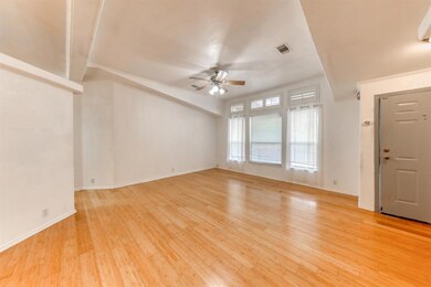 370 Kelly Brook Cir, Weatherford, TX 76087 - photo 7