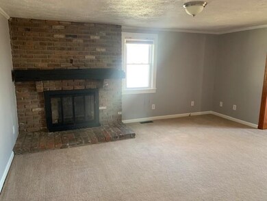 2915 10th St, Columbus, IN 47201 - photo 5