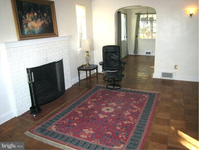 810 Devon Place, Alexandria, VA 22314 - photo 2