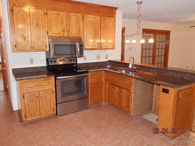 7412 Belfield Rd, North Chesterfield, VA 23237 - photo 6