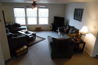 215 Crossbow St, Sheridan, IN 46069 - photo 3