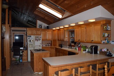 24 Tuckaway Shore Rd, Nottingham, NH 03290 - photo 5