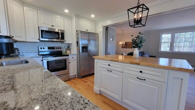 51 Drew Rd, Derry, NH 03038 - photo 3