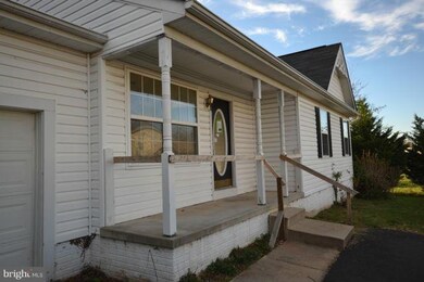 537 Trevanion Terrace, Taneytown, MD 21787 - photo 4