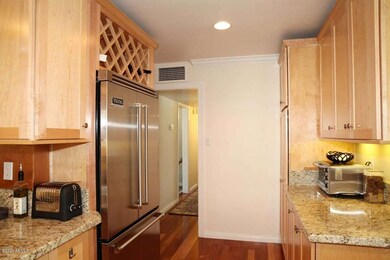 Gourmet Kitchen-Viking Refrigerator