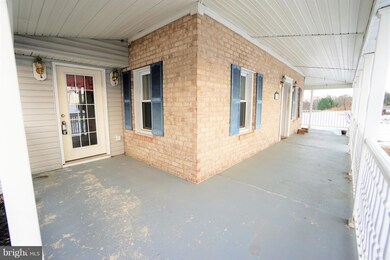 14607 Bain Rd, Hancock, MD 21750 - photo 3