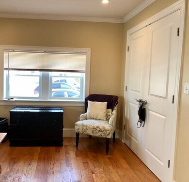 53 Brown St unit 53, Waltham, MA 02453 - photo 5