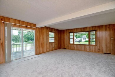 2622 E Douglas Ave, Des Moines, IA 50317 - photo 6