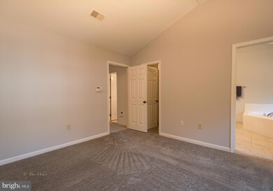 7329E Rocky Creek Dr, Columbia, MD 21046 - photo 5