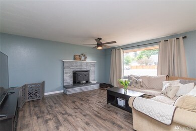 214 107th St SE, Everett, WA 98208 - photo 6