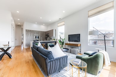 1013 N Honore St unit 3, Chicago, IL 60622 - photo 2