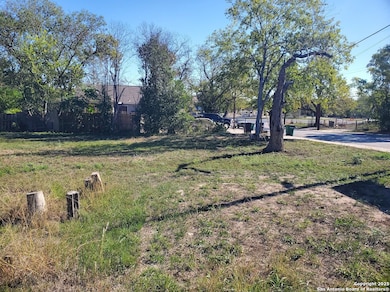 1807 & 1811 Burleson St, San Antonio, TX 78202 - photo 2