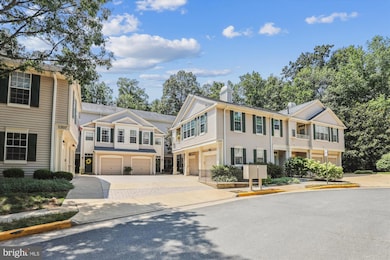 1307 Windleaf Dr unit 139, Reston, VA 20194 - photo 2