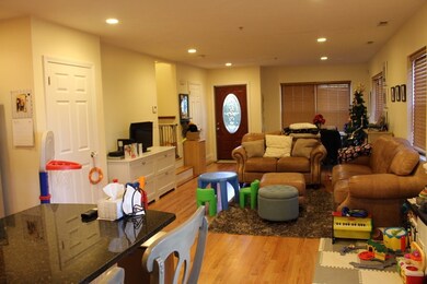 8 Grant St unit 10, Natick, MA 01760 - photo 3