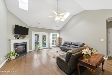 7113 Winter Oaks Way unit 13, Knoxville, TN 37918 - photo 5