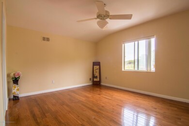 467 Fanning Street-5