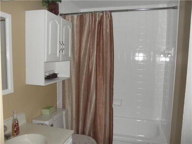 1793 Meander Dr, Columbus, OH 43229 - photo 5