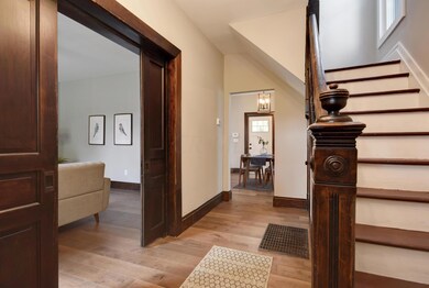 Foyer (2)
