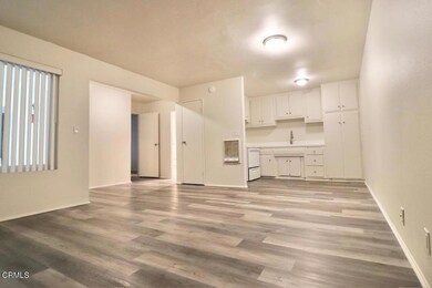 241 Campbell Way unit B, Oxnard, CA 93033 - photo 3