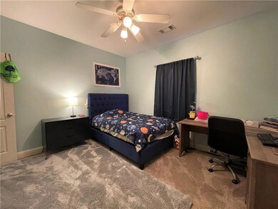 569 Clayton Ct, Slidell, LA 70461 - photo 2