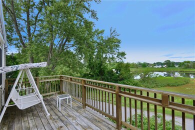 5 Short St, Warwick, RI 02889 - photo 4