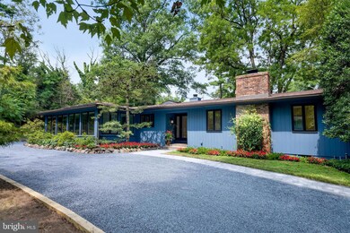 559 Drakes Corner Rd, Princeton, NJ 08540 - photo 2