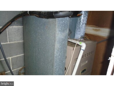 1002 Ashriver Ct, Voorhees, NJ 08043 - photo 5