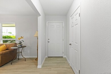 4614 Old Coach Ln, San Antonio, TX 78220 - photo 4