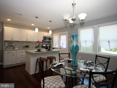 3932 Flowerton Rd, Baltimore, MD 21229 - photo 6