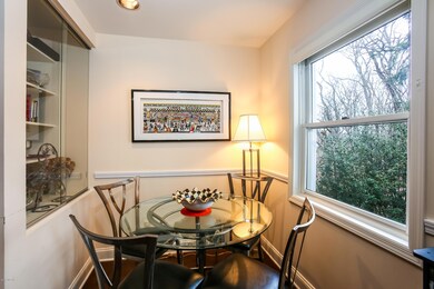011-Dining_Room-5310815-large