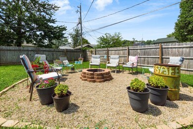 034_11d9_F 4057 Clabber Rd099