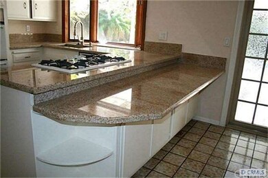 Bright and Spacious Kitchen.