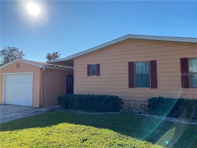 3 Meadow Cir, Ellenton, FL 34222 - photo 2