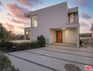 1551 Lucretia Ave, Los Angeles, CA 90026 - photo 4