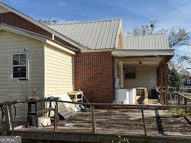 349 Highland Ave, Cuthbert, GA 39840 - photo 7