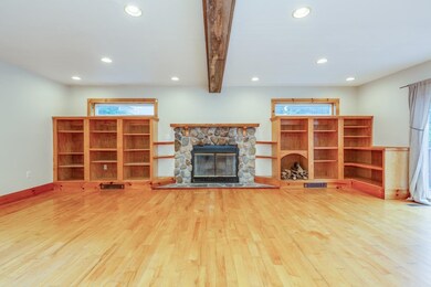 18 Sherwood Forest Rd, Weare, NH 03281 - photo 7